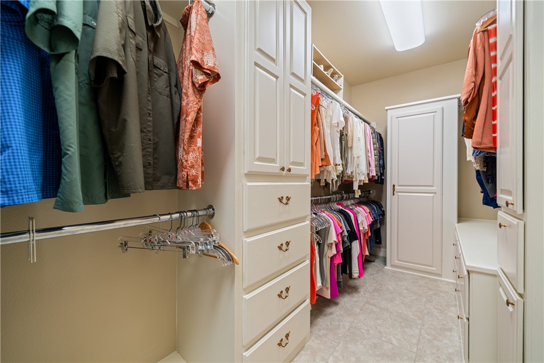 21050 Donegal Road Mathis, TX 78368 - Photo 17 of 36