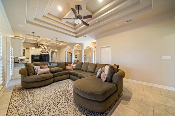 $699,000 | 21050 Donegal Road, Mathis, TX 78368