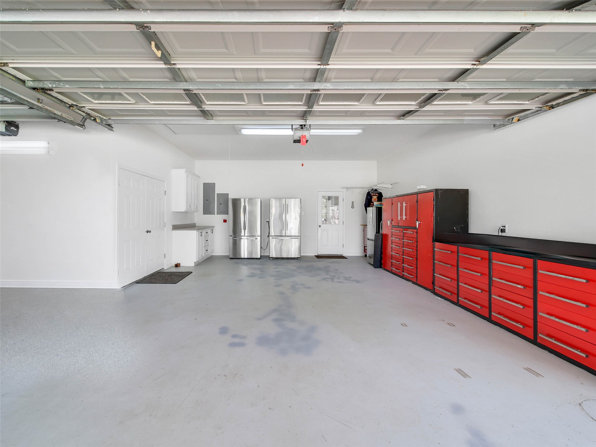 128 Duke Road Bedias, TX 77831 - Photo 29 of 50 Garage