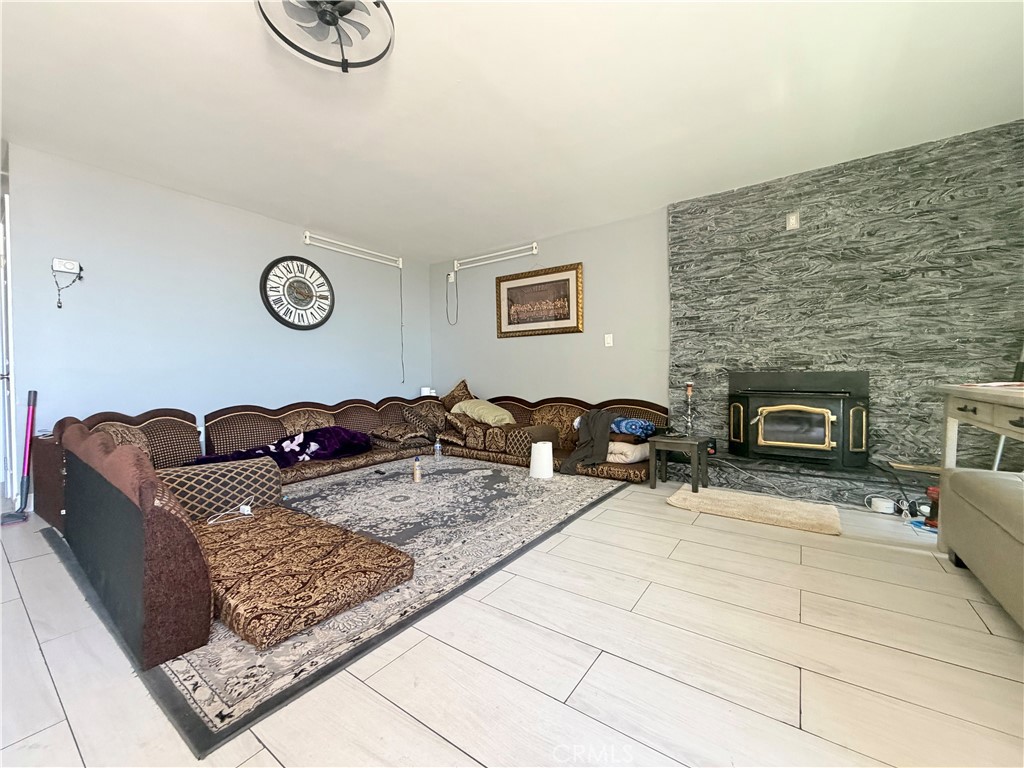 26465 Apache Trail Rimforest, CA 92378 - Photo 4 of 16