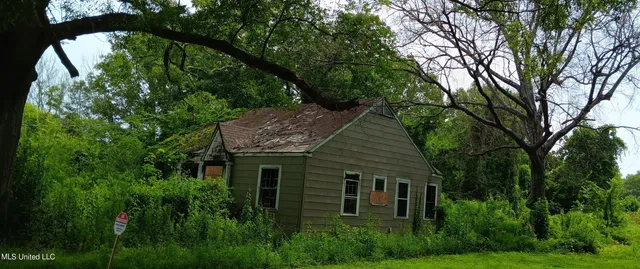 $10,000 | 162 Ford Avenue, Jackson, MS 39209