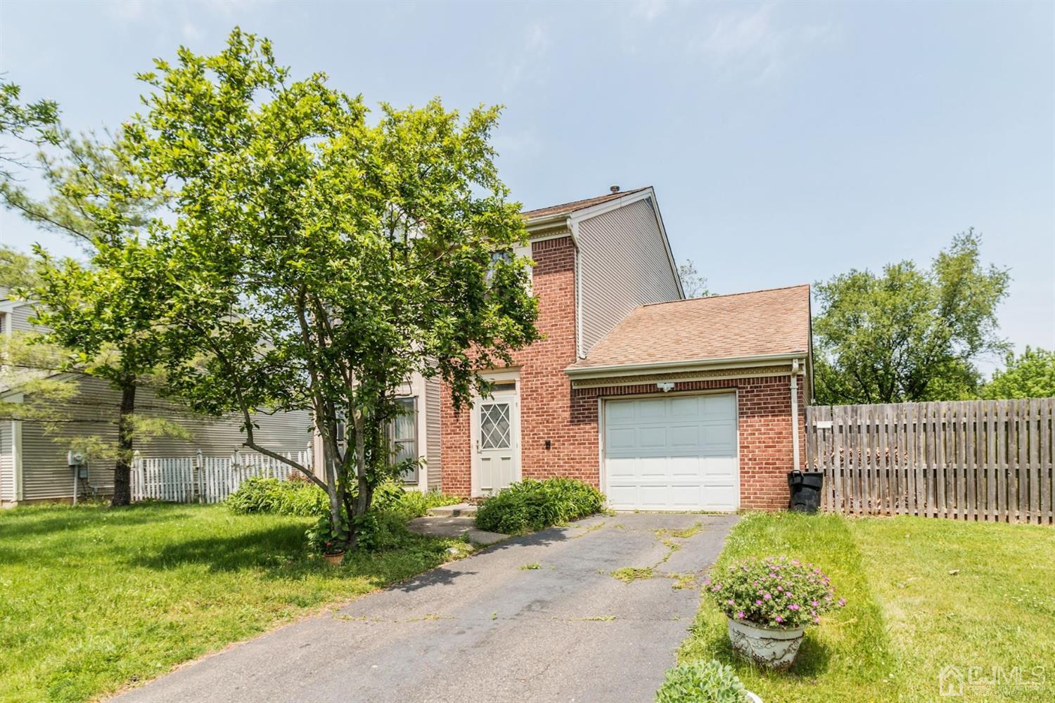 46 Rice Run East Brunswick, NJ 08816 - Photo 2 of 11 Gallery Image 2
