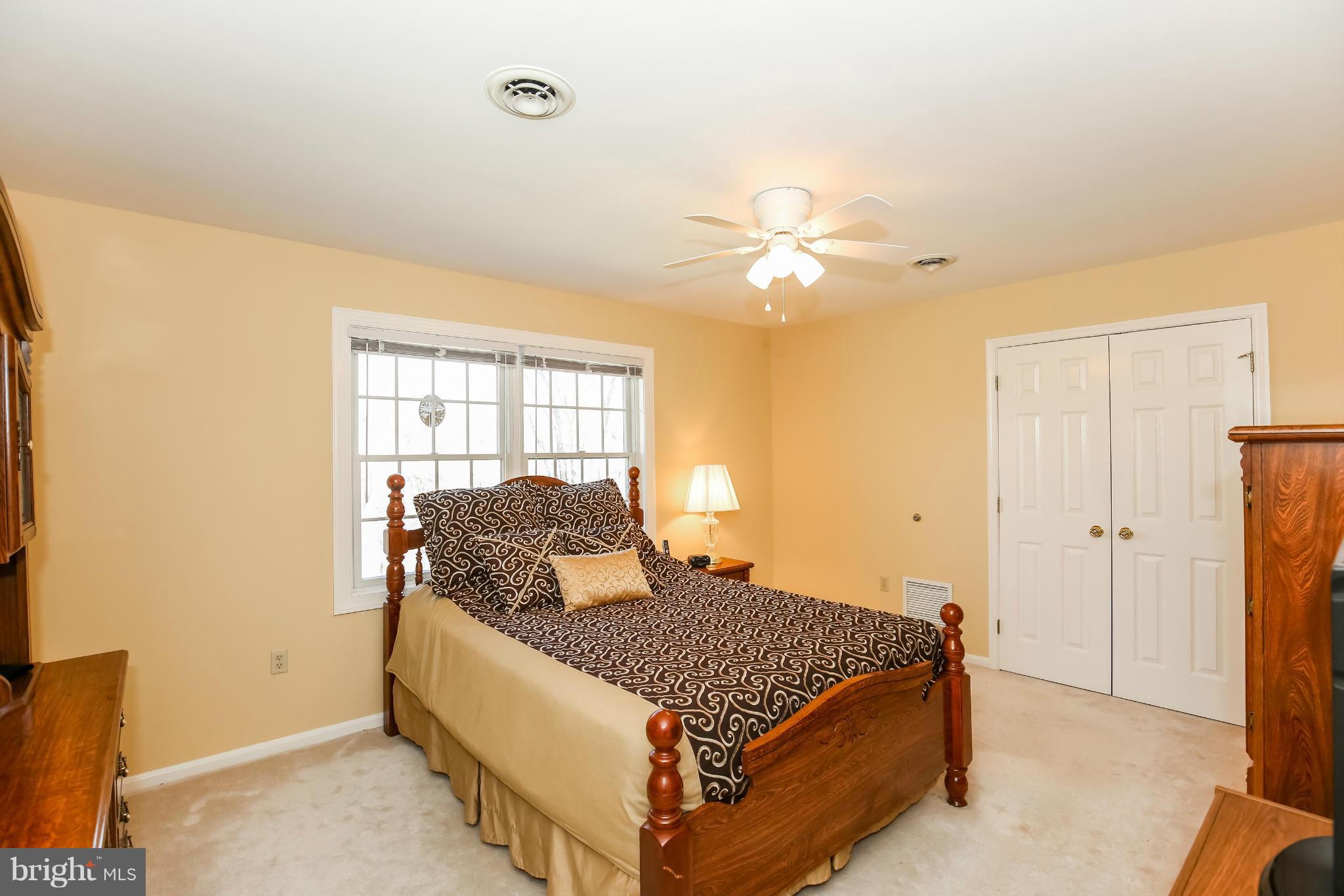 13201 Esworthy Road North Potomac, MD 20878 - Photo 14 of 30 Bedroom 2