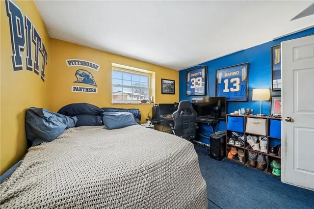 $225,000 | 4310 Paradise Drive, Gibsonia, PA 15044