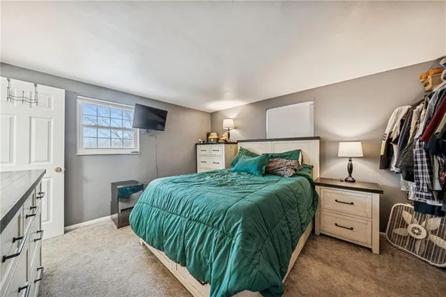 $225,000 | 4310 Paradise Drive, Gibsonia, PA 15044