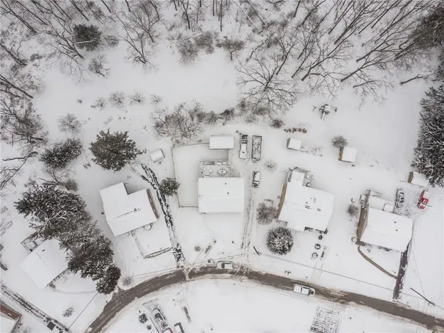 $225,000 | 4310 Paradise Drive, Gibsonia, PA 15044