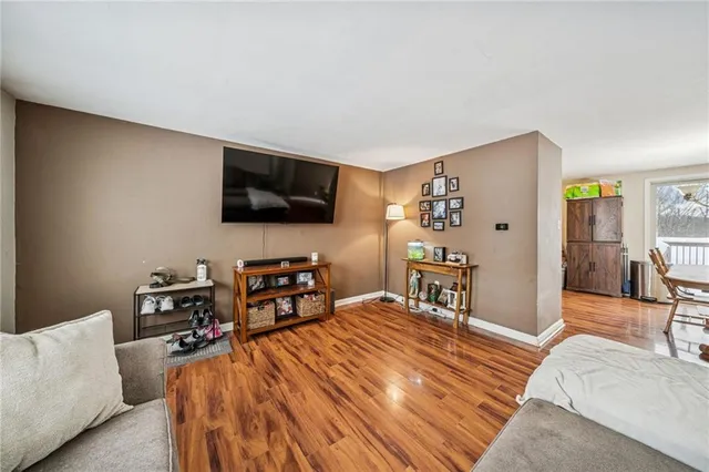 $225,000 | 4310 Paradise Drive, Gibsonia, PA 15044