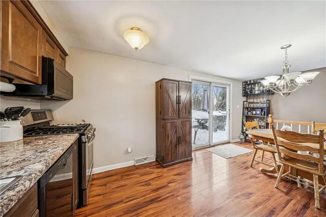 $225,000 | 4310 Paradise Drive, Gibsonia, PA 15044