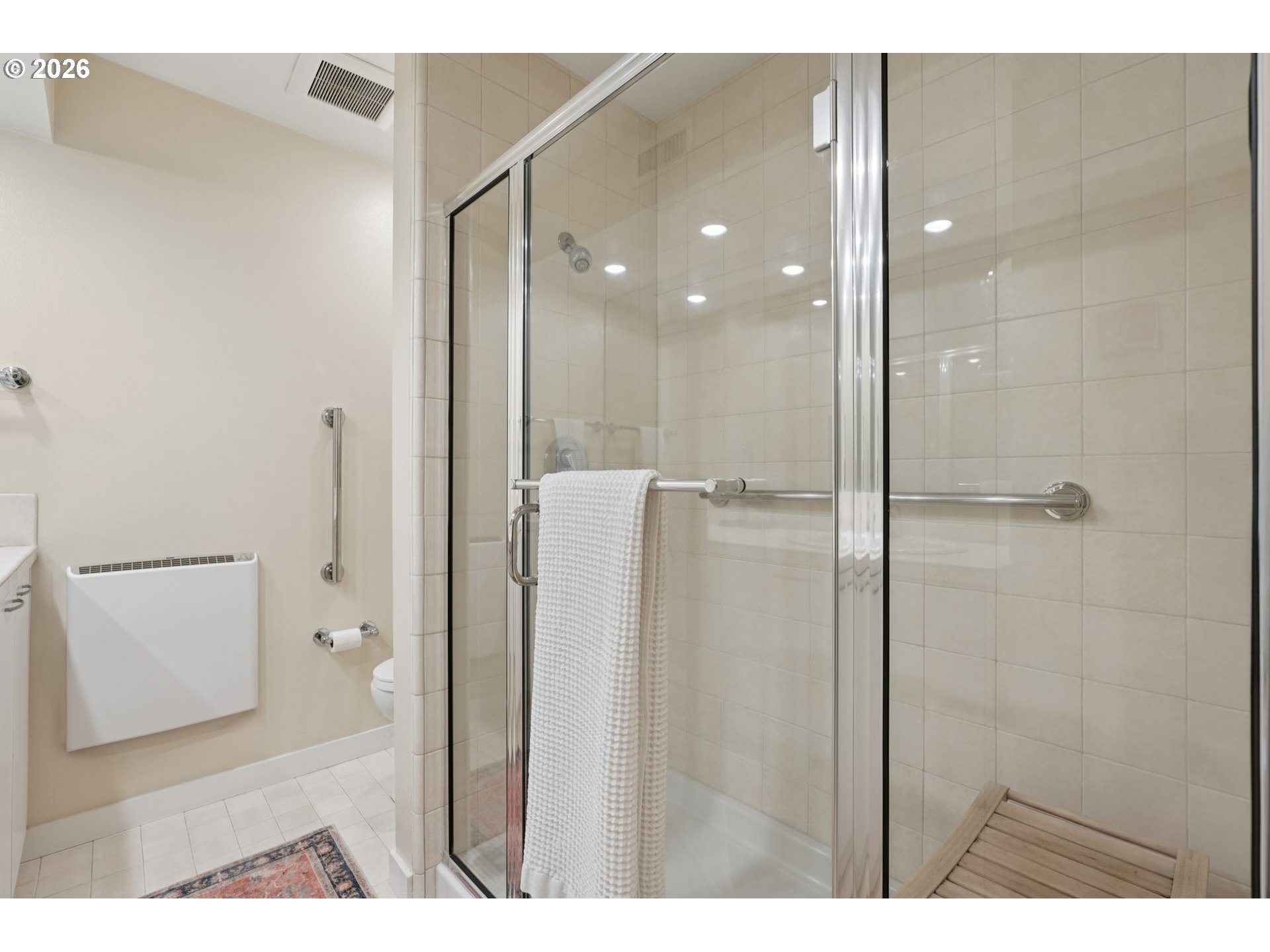 2445 Northwest Westover Road, Unit 210 Portland, OR 97210 - Photo 25 of 42 Gallery Image 25