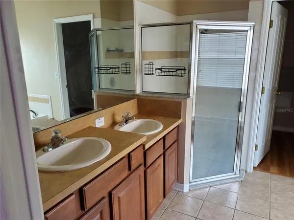 $2,500 | 31354 Kirkshire Court, Wesley Chapel, FL 33543