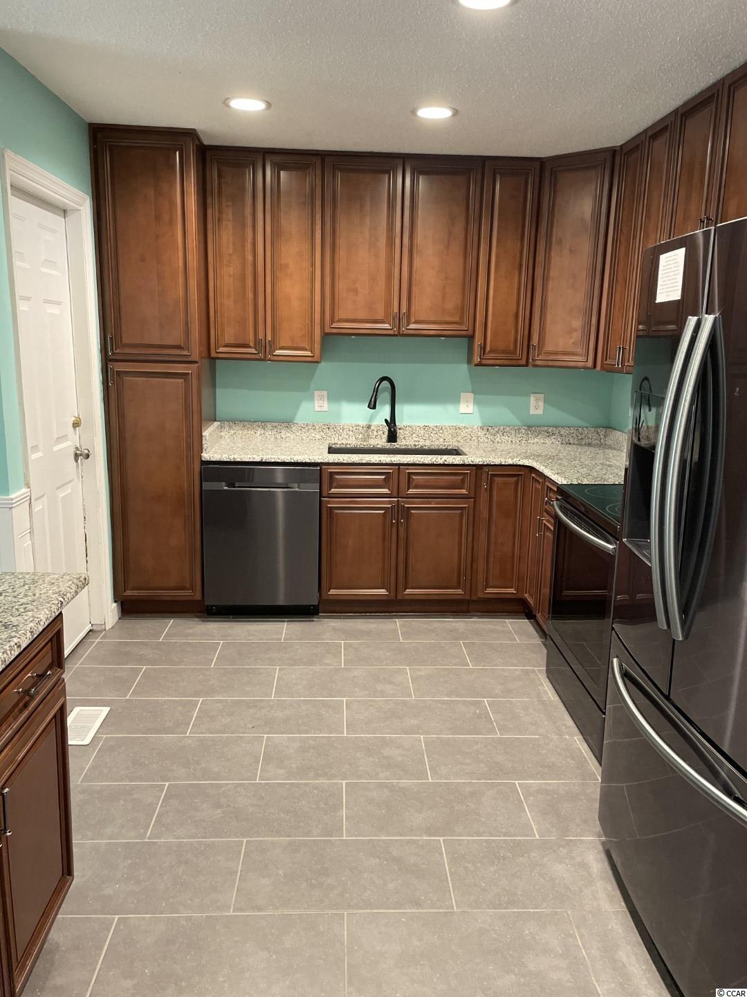 119 Cooper River Road Myrtle Beach, SC 29588 - Photo 9 of 28 Gallery Image 9