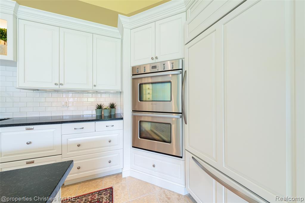 1333 North Adams Road Birmingham, MI 48009 - Photo 25 of 99