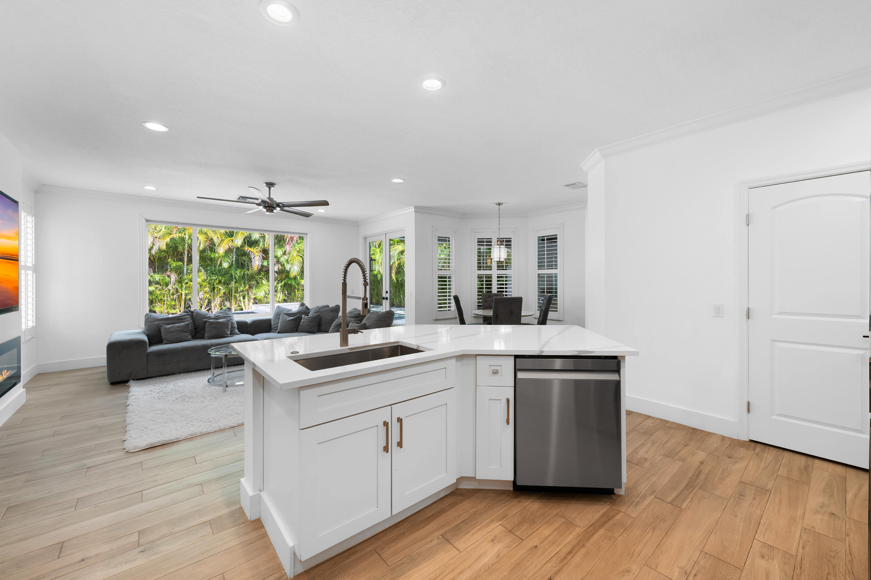 10560 Walnut Valley Drive Boynton Beach, FL 33473 - Photo 6 of 54 DSC_8313