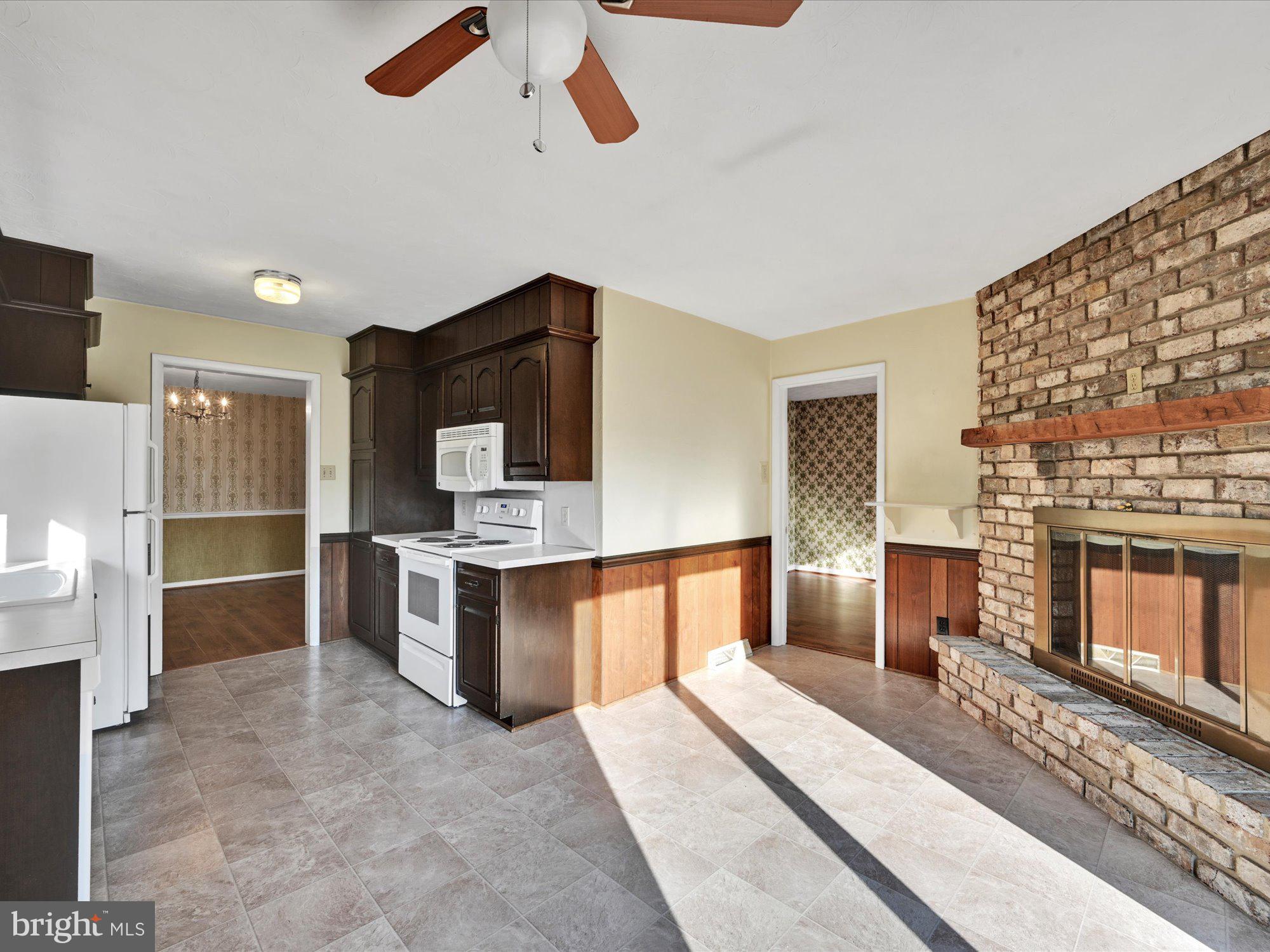 430 East Main Street Lititz, PA 17543 - Photo 13 of 37