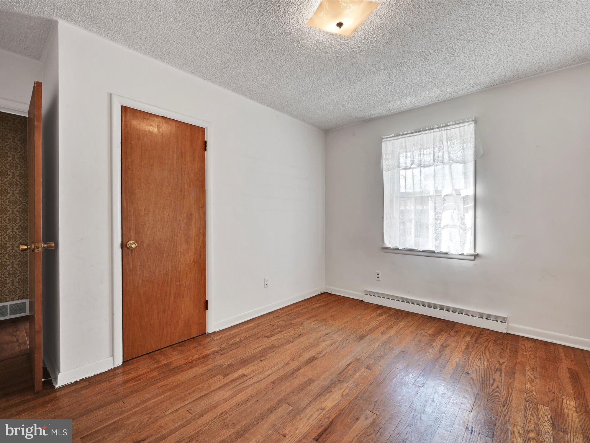 430 East Main Street Lititz, PA 17543 - Photo 19 of 37