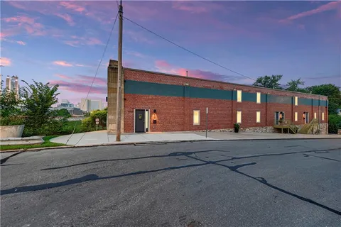 $1,050,000 | 1601 Jefferson Street, Kansas City, MO 64108