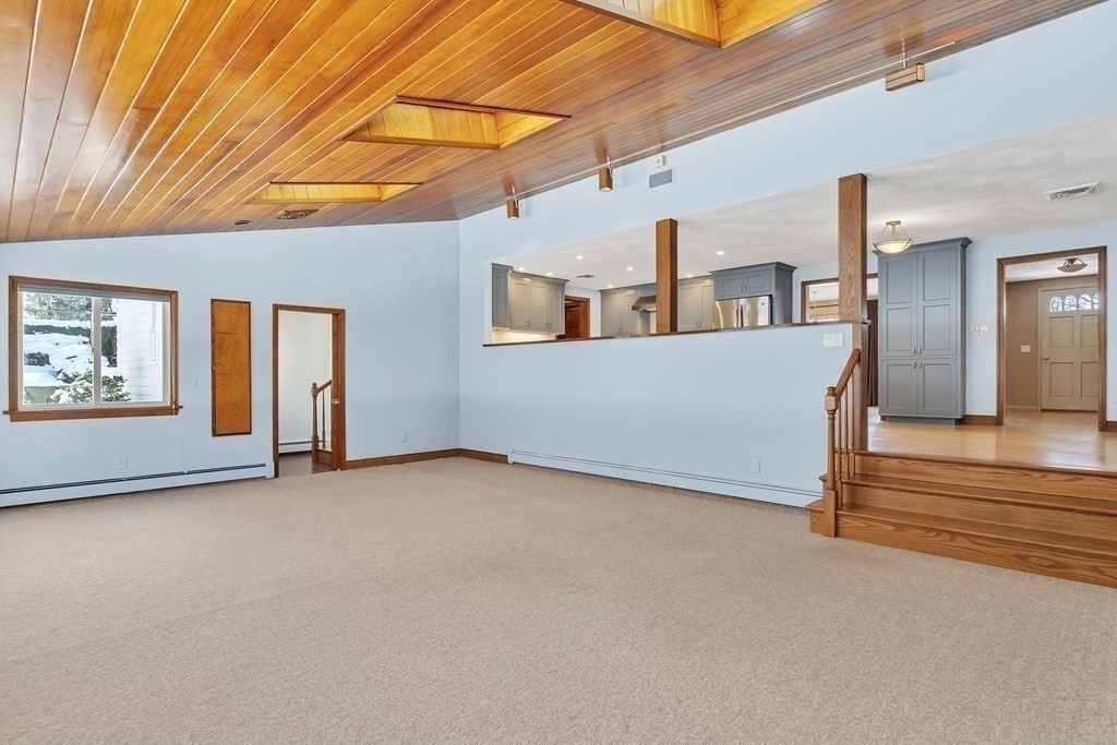 1758 Trapelo Road Waltham, MA 02451 - Photo 8 of 26