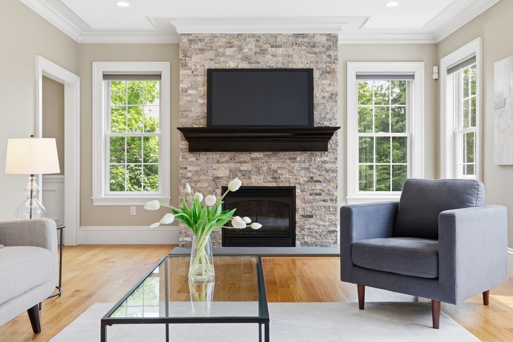 440 Concord Road Bedford, MA 01730 - Photo 8 of 42