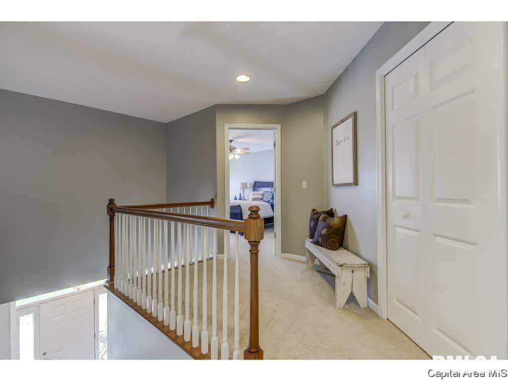 2720 Wordsworth Drive Springfield, IL 62711 - Photo 20 of 36 Gallery Image 20