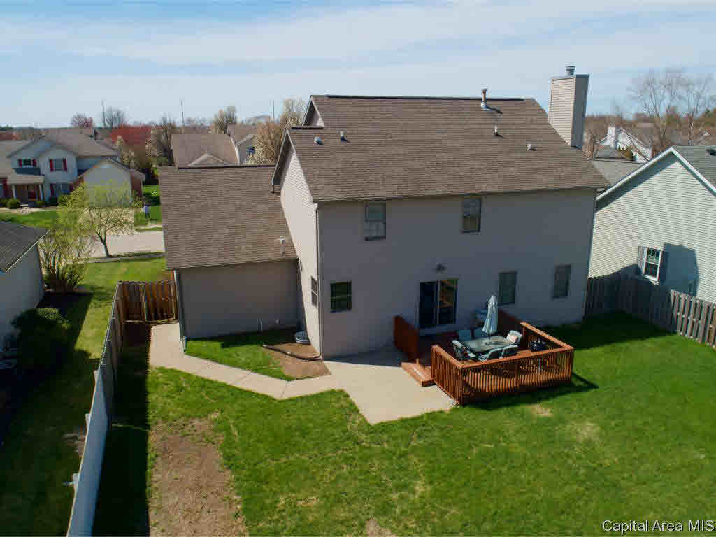 2720 Wordsworth Drive Springfield, IL 62711 - Photo 2 of 36 Gallery Image 2