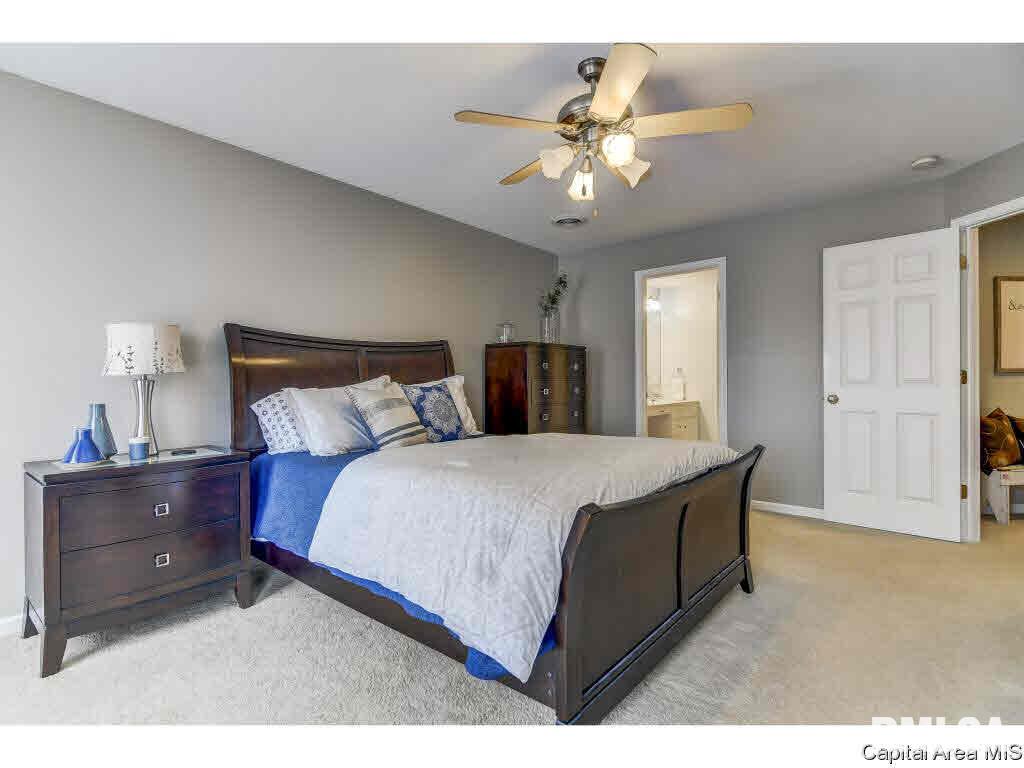 2720 Wordsworth Drive Springfield, IL 62711 - Photo 24 of 36 Gallery Image 24