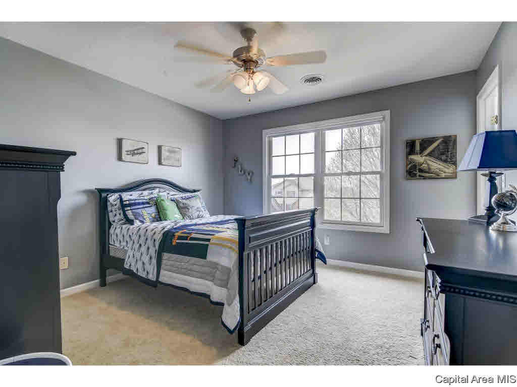 2720 Wordsworth Drive Springfield, IL 62711 - Photo 27 of 36 Gallery Image 27