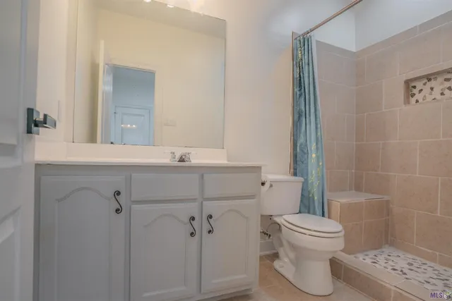 $325,000 | 818 Bohne Road, Port Allen, LA 70767