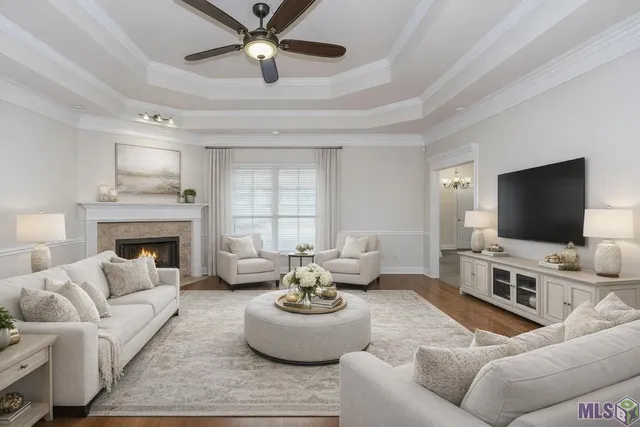 $325,000 | 818 Bohne Road, Port Allen, LA 70767