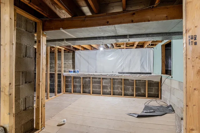 $195,000 | 1014 Holland Drive, Rock Falls, IL 61071