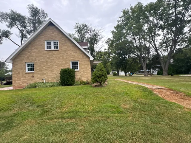 $195,000 | 1014 Holland Drive, Rock Falls, IL 61071