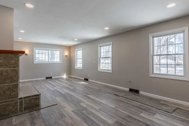 $195,000 | 1014 Holland Drive, Rock Falls, IL 61071