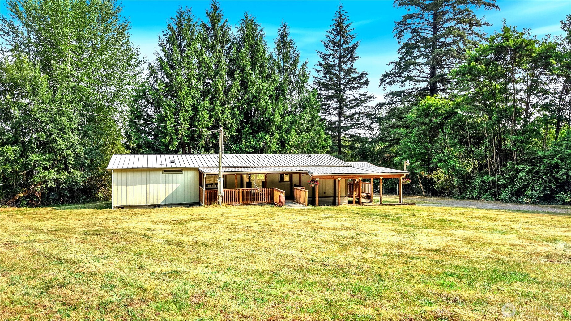 330 Southwest Dogwood Road Port Orchard, WA 98367 - Photo 7 of 39 Gallery Image 7