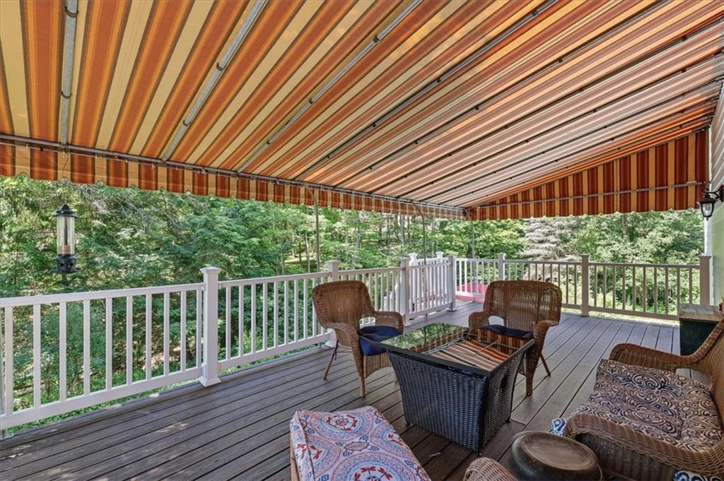 2448 Rihn Strasse Gibsonia, PA 15044 - Photo 6 of 44