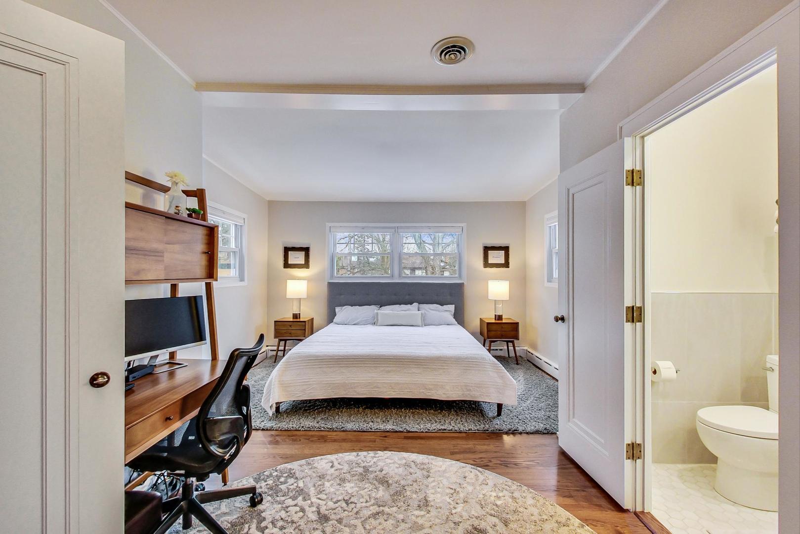318 Wisner Street Park Ridge, IL 60068 - Photo 22 of 59 a bedroom with a bed and wooden floor