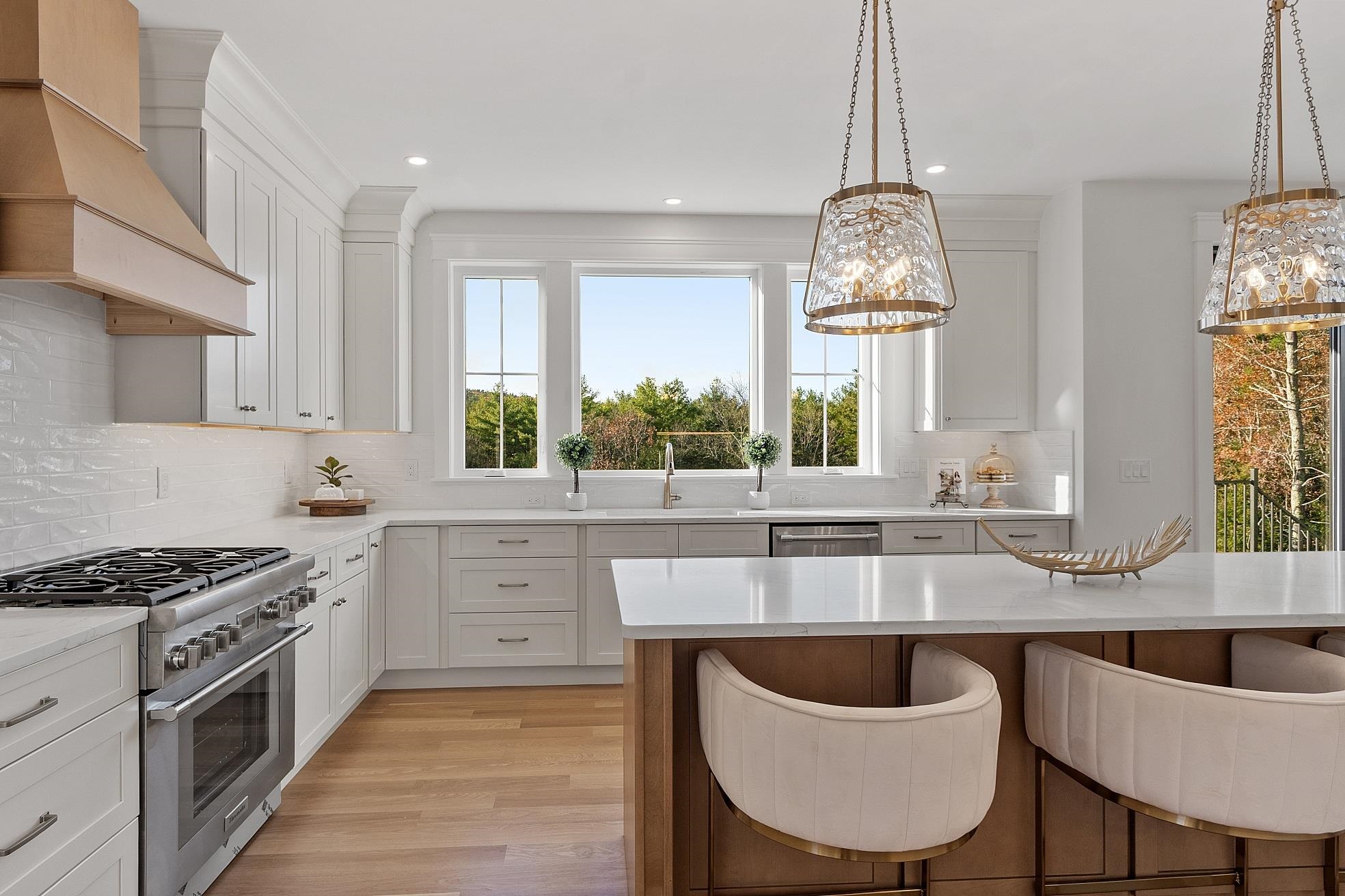 18 Sprague Mill Road Bedford, NH 03110 - Photo 12 of 53