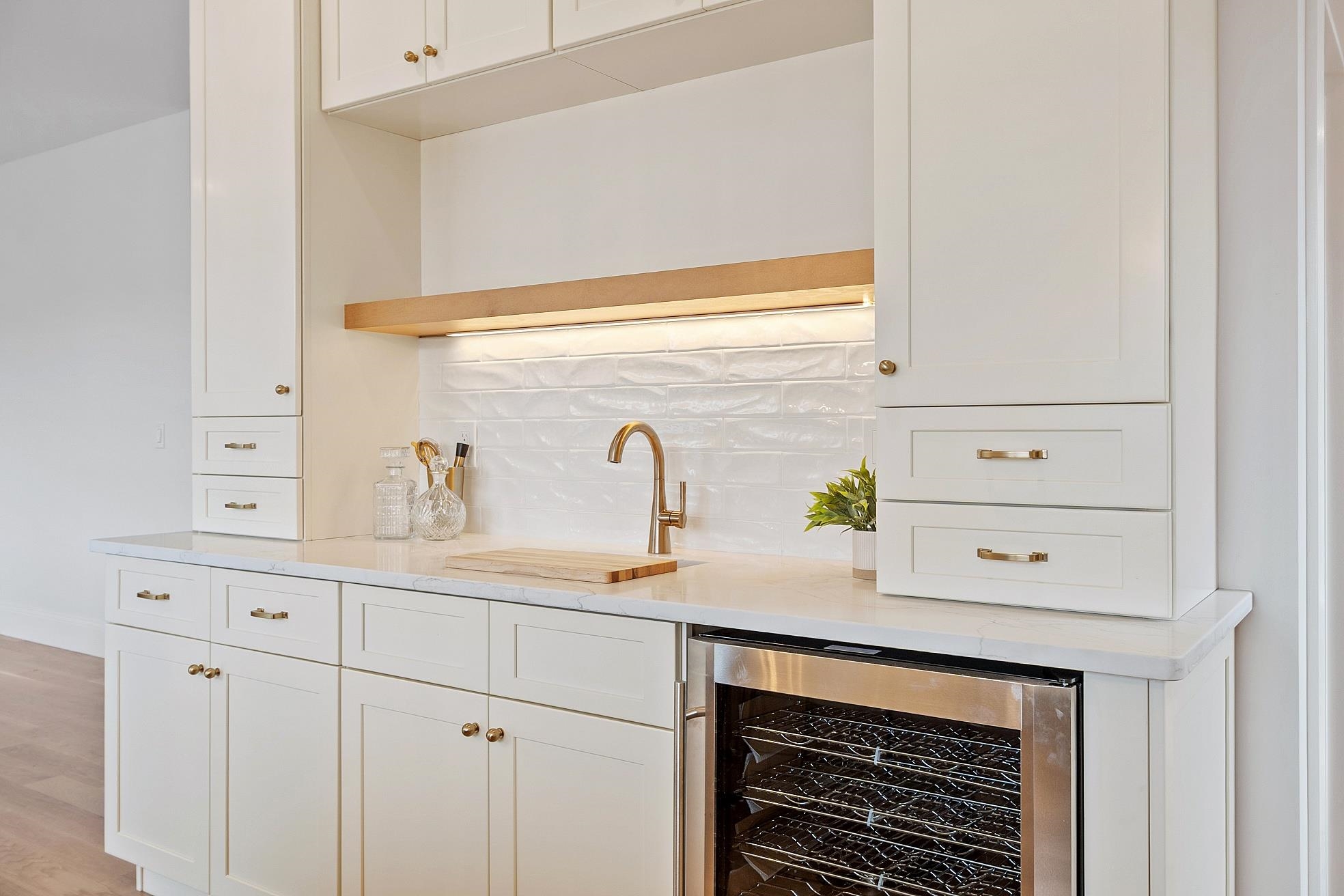 18 Sprague Mill Road Bedford, NH 03110 - Photo 13 of 53