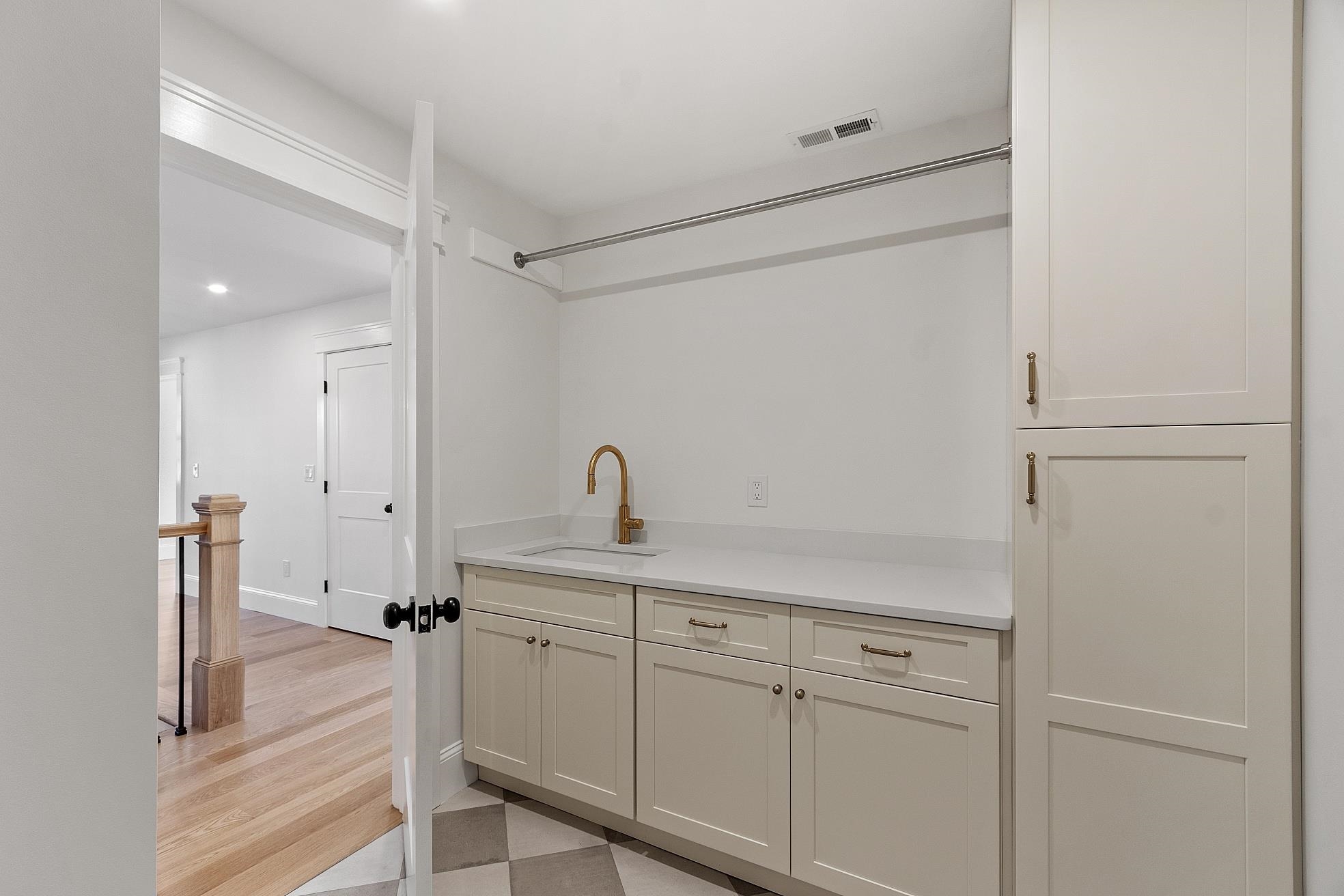 18 Sprague Mill Road Bedford, NH 03110 - Photo 36 of 53