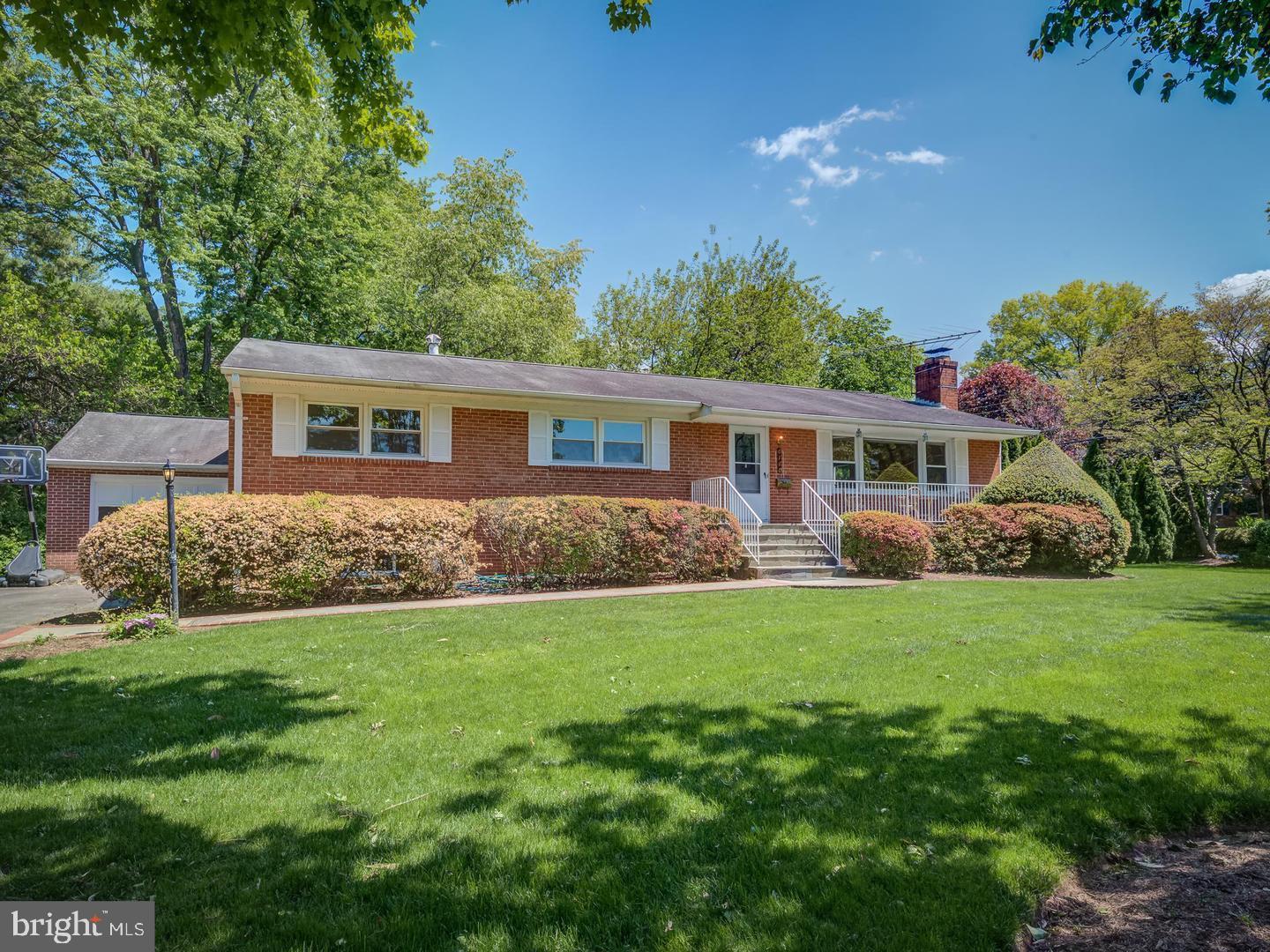 6160 Hardy Drive McLean, VA 22101 - Photo 4 of 29