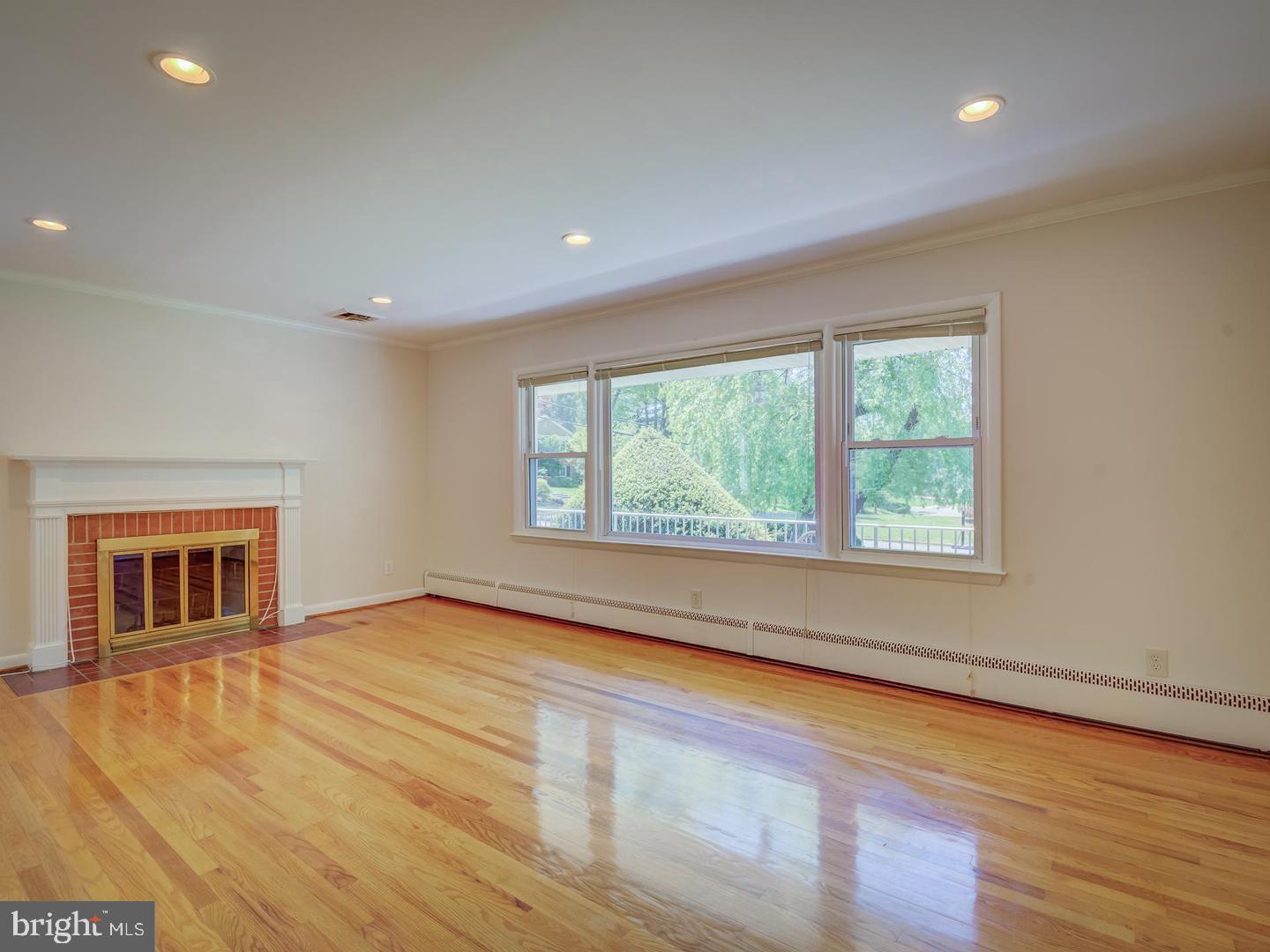 6160 Hardy Drive McLean, VA 22101 - Photo 9 of 29