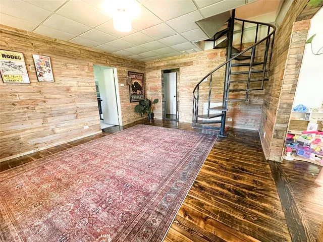 a view of an entryway