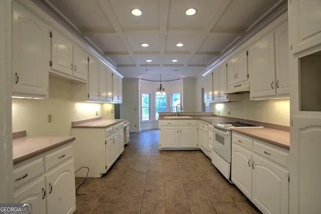 $699,900 | 2011 Bailey Road, Aragon, GA 30104