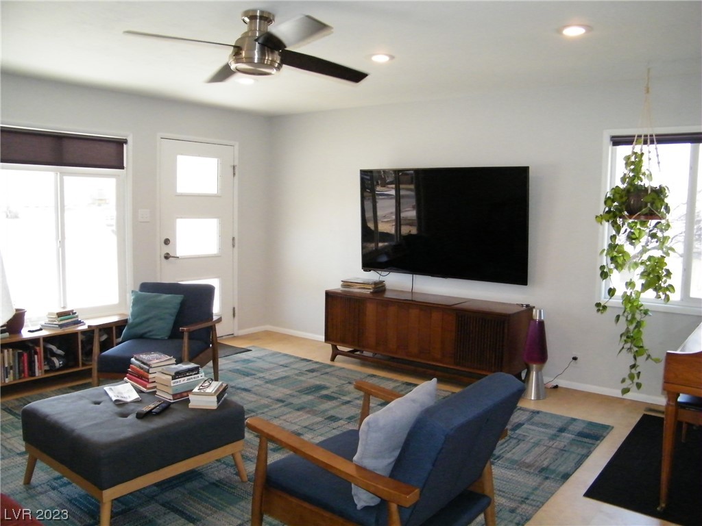 23 Reno Road Ely, NV 89301 - Photo 4 of 35