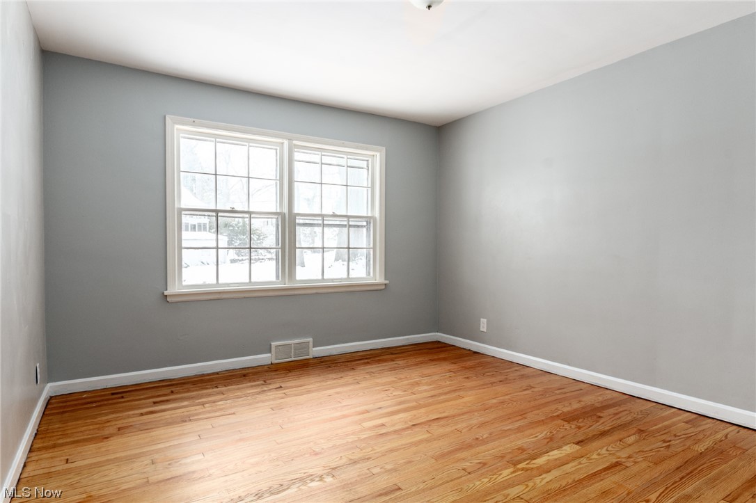 1079 Hillstone Road Cleveland Heights, OH 44121 - Photo 24 of 35
