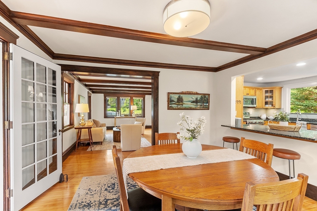 27 Holland Road Melrose, MA 02176 - Photo 13 of 40 Gallery Image 13