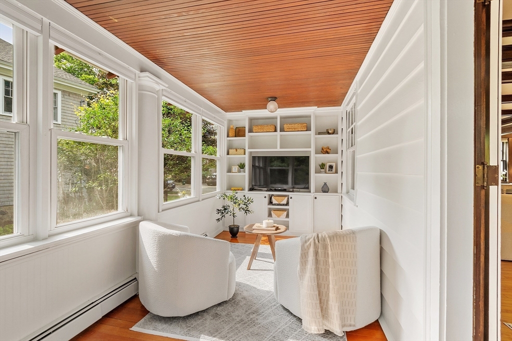 27 Holland Road Melrose, MA 02176 - Photo 14 of 40 Gallery Image 14
