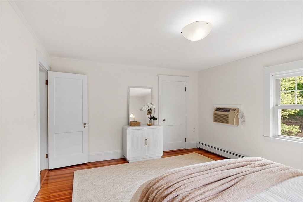 27 Holland Road Melrose, MA 02176 - Photo 18 of 40 Gallery Image 18