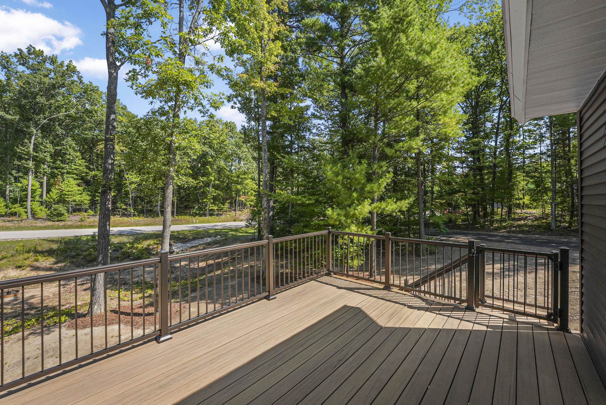2266 Arbutus Ridge Drive Traverse City, MI 49696 - Photo 35 of 39