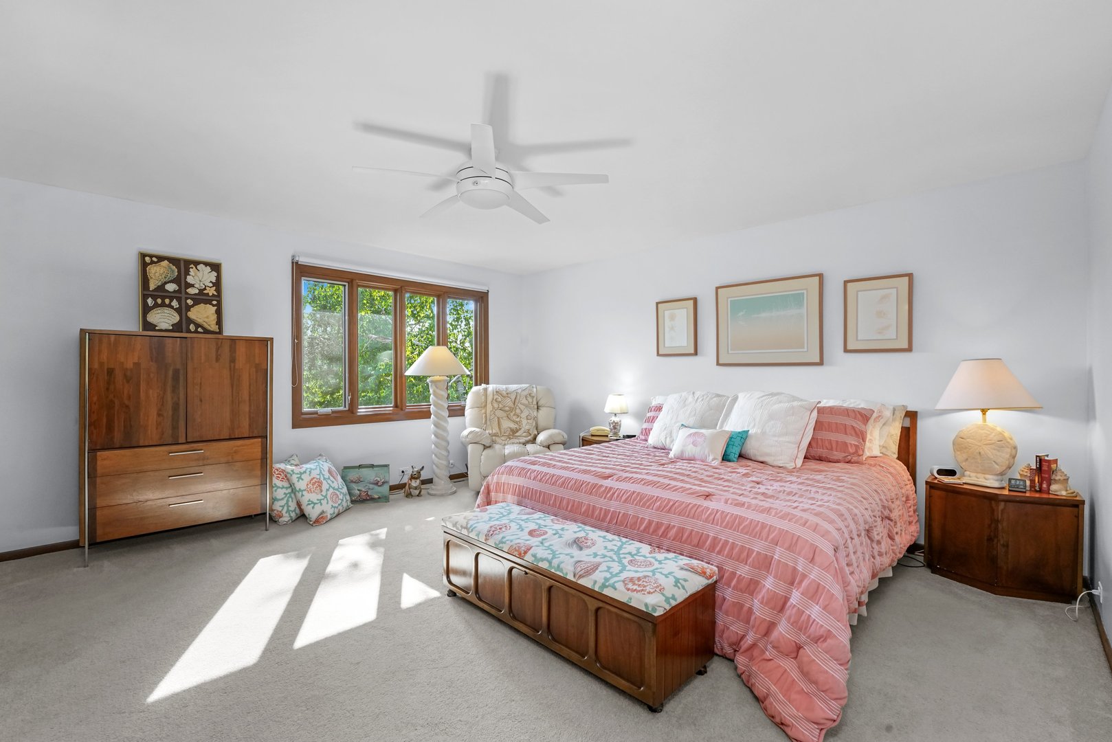 20320 Lea Road Deer Park, IL 60010 - Photo 11 of 31 a bedroom with a bed and a couch