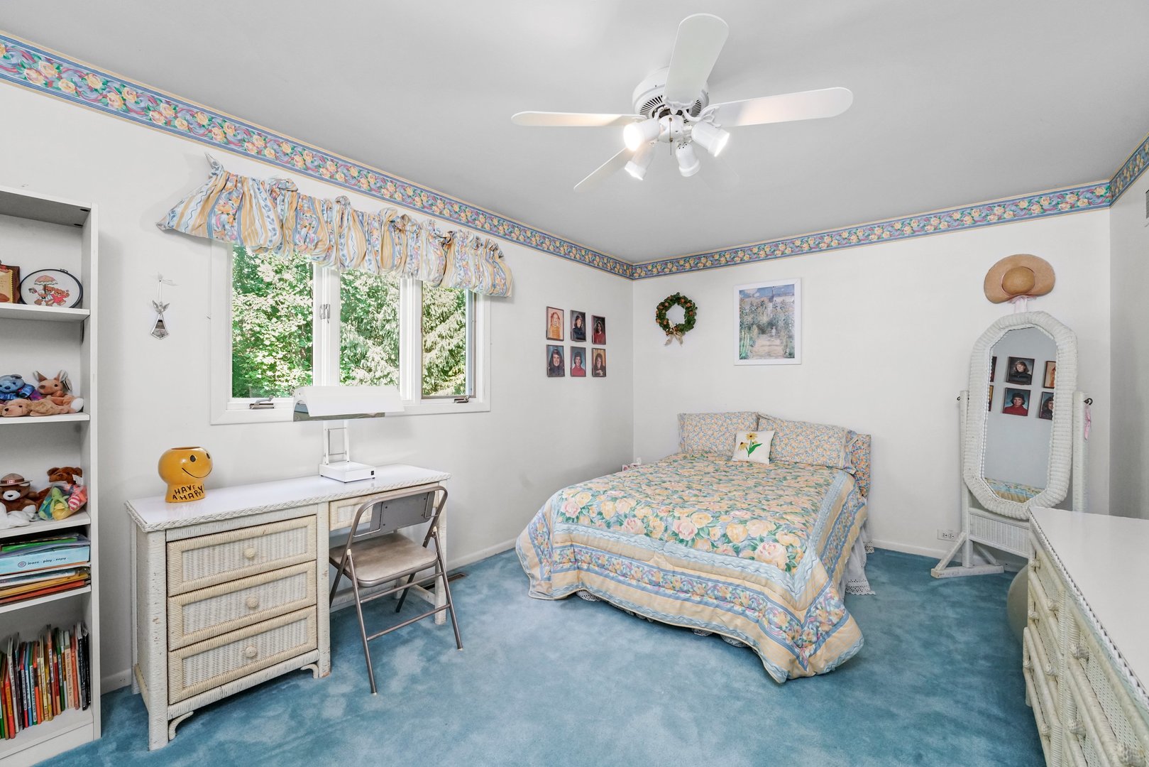 20320 Lea Road Deer Park, IL 60010 - Photo 16 of 31 a bedroom with a bed and a chandelier