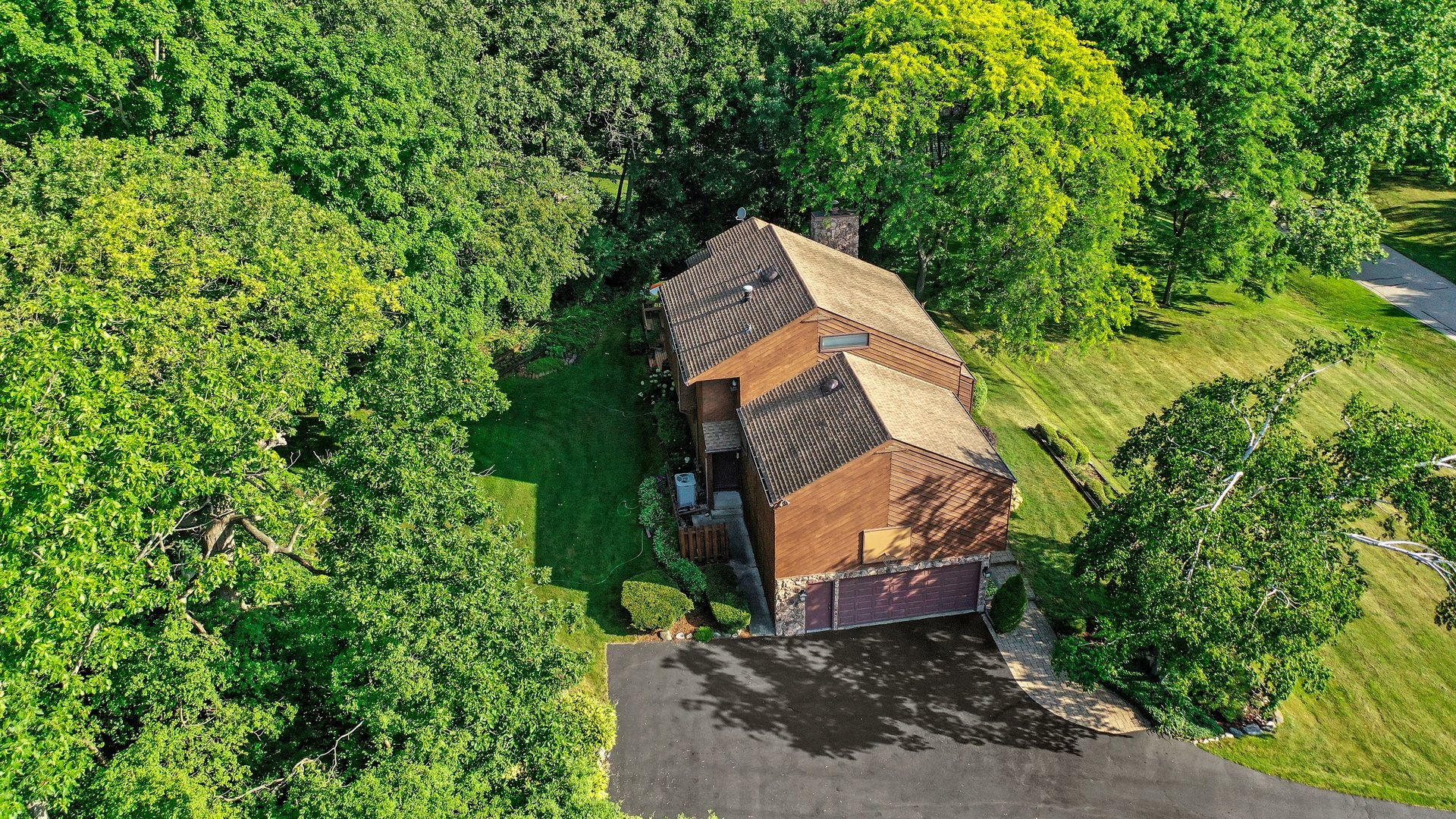 20320 Lea Road Deer Park, IL 60010 - Photo 27 of 31 a view of a tree in front of a house